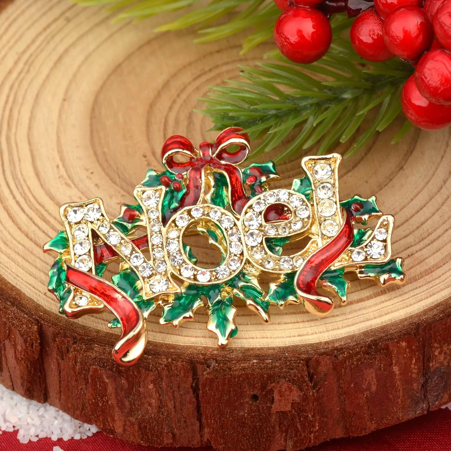 Christmas Brooch Pin for Women Girls Crystal Rhinestone Brooches and Pins Colorful Enamel Cute Deer Cat Bird Snowflake Bells Brooch Pins Fashion Christmas Jewelry Holiday Gifts