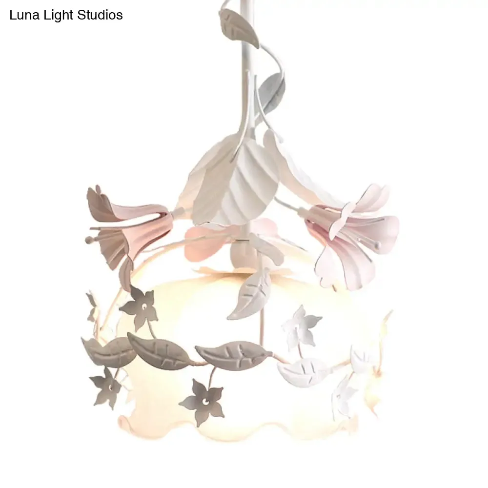 Pastoral Metal Scalloped Bedroom Ceiling Light - White Flower Suspension with 1 Bulb