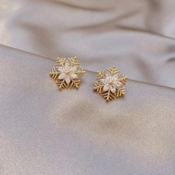 Sparkling & Festive Navidad Stud Earrings